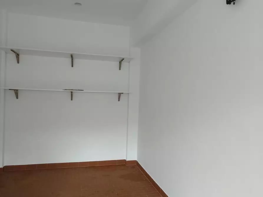 Immagine 5 di Box auto in affitto  in VIA MONASTIR 13 a Torino