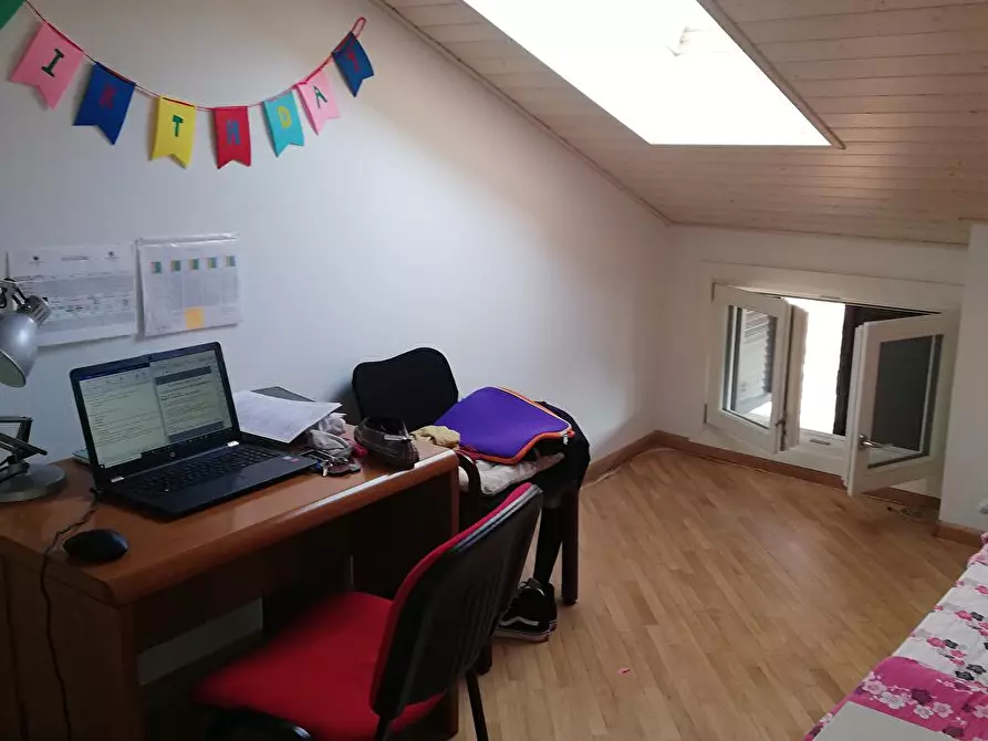 Immagine 2 di Appartamento in affitto  a Udine