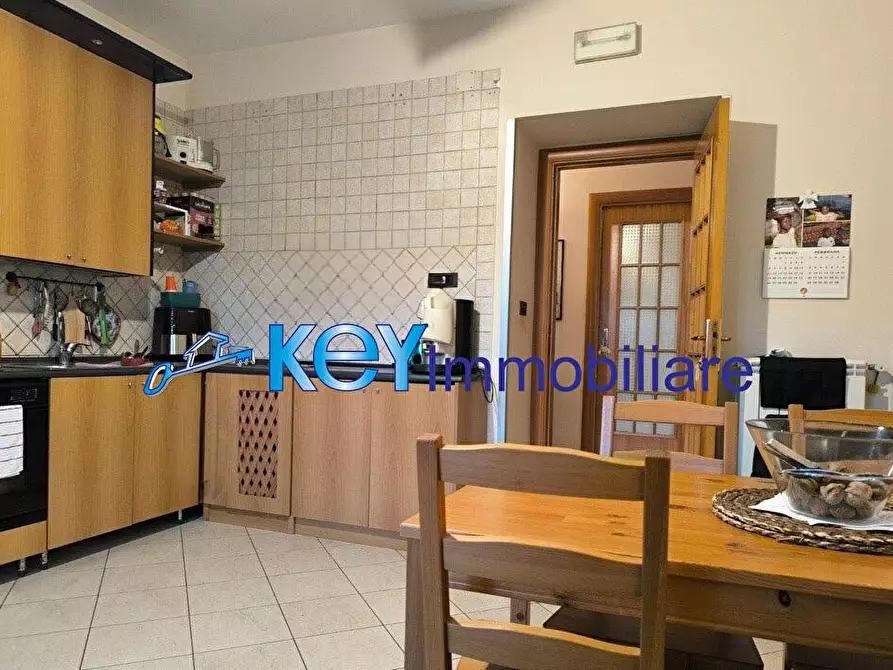 Immagine 4 di Appartamento in vendita  in VIA GIORGIO DE FALCO 301 a Quarto