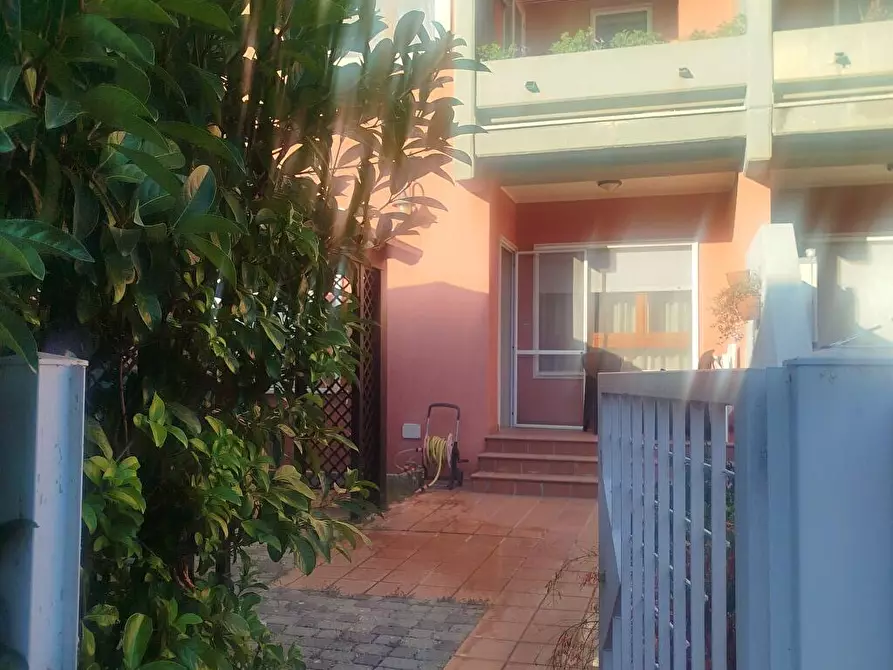 Immagine 33 di Villa in vendita  in Via Francesco Como 6 a Taranto