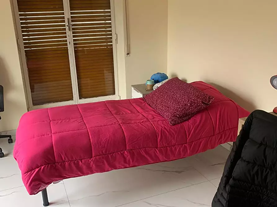 Immagine 2 di Camera in affitto  in Via Guido d'orso  36 a Cosenza