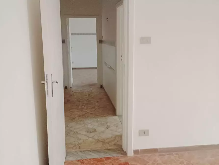 Immagine 10 di Appartamento in affitto  in VIA GORIZIA  34 a Taranto