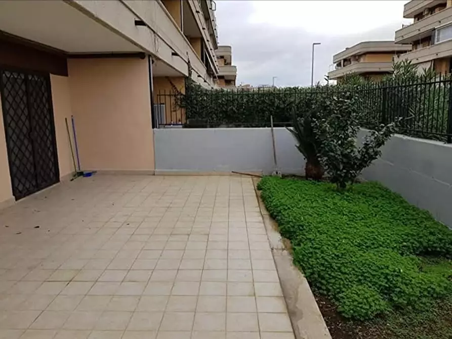 Immagine 6 di Appartamento in affitto  a Roma