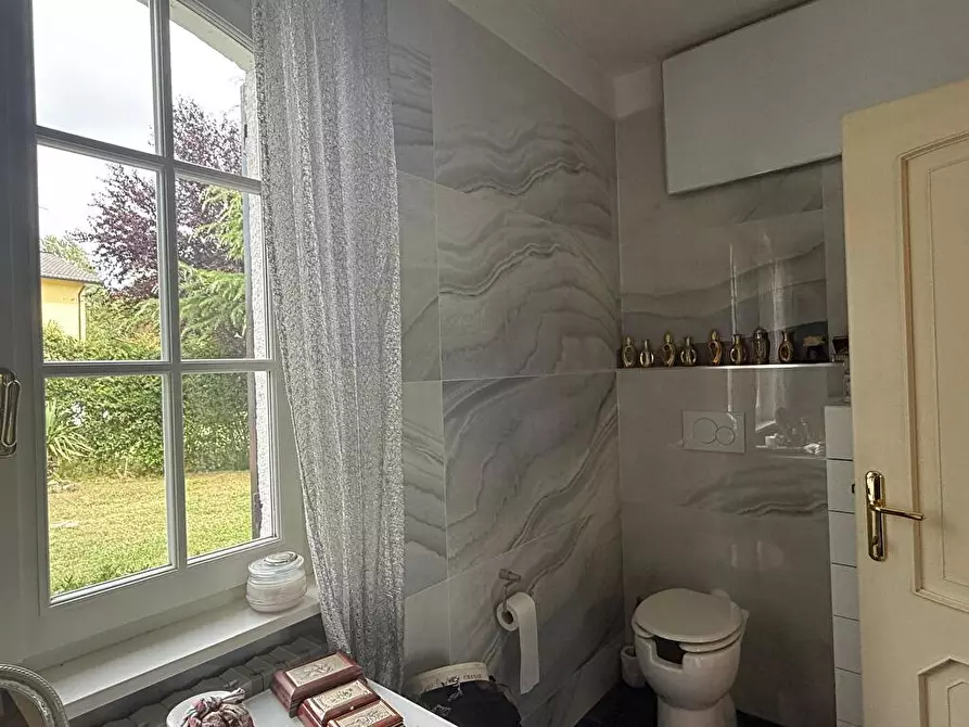 Immagine 10 di Appartamento in vendita  a Borgo Val Di Taro