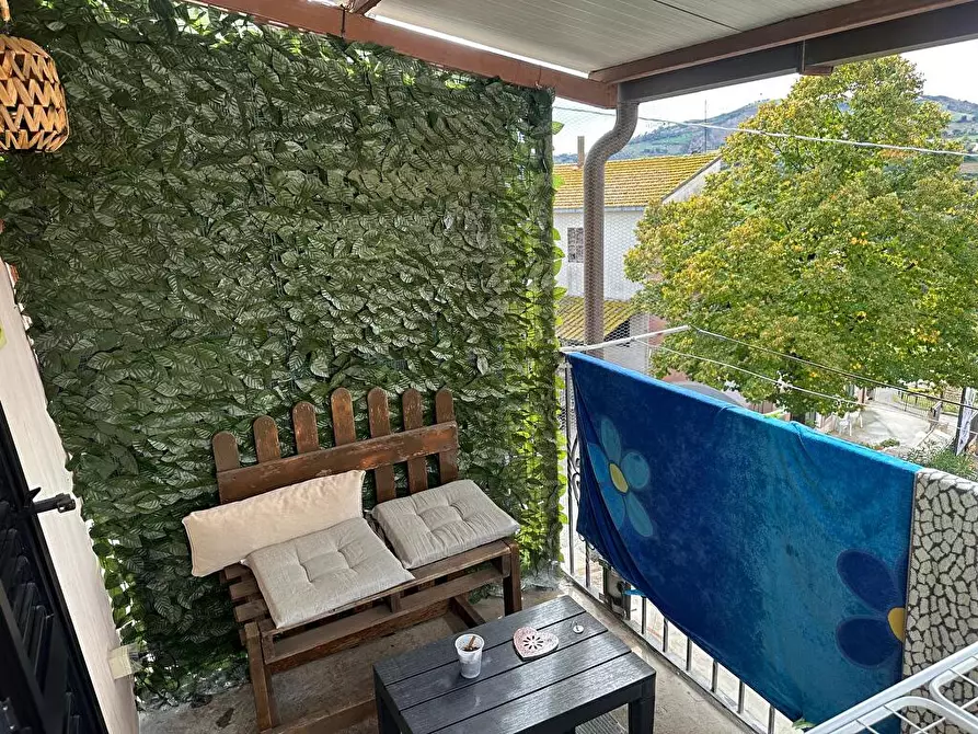 Immagine 10 di Casa indipendente in vendita  in Piazza marcellusi  5 a Cellino Attanasio