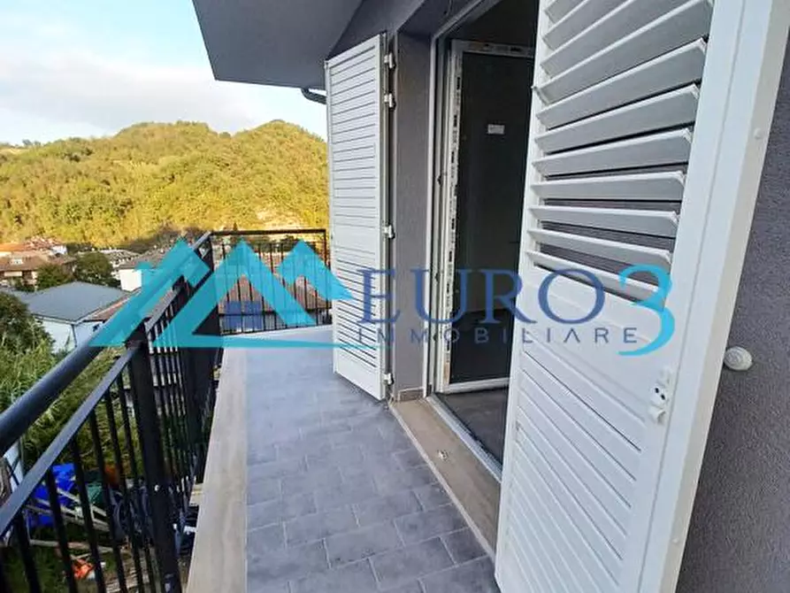 Immagine 8 di Appartamento in vendita  in VIA LEOPARDI 1 a Roccafluvione