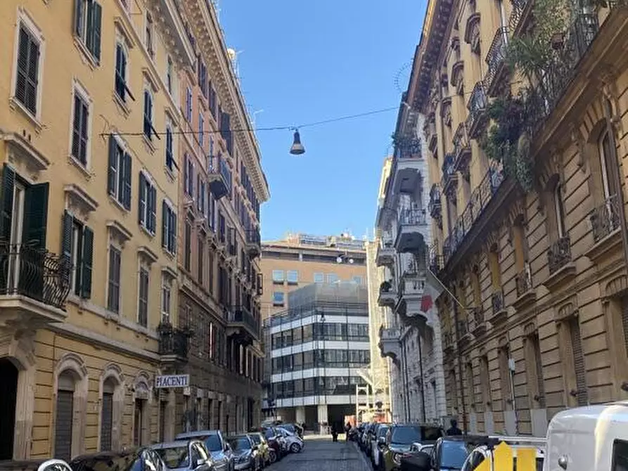 Immagine 13 di Magazzino in vendita  in VIA PIELUIGI DA PALESTRINA 78 a Roma