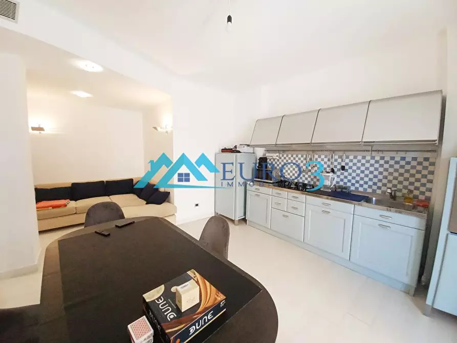 Immagine 3 di Appartamento in vendita  in lungomare snc a San Benedetto Del Tronto