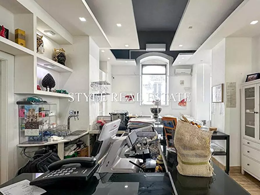 Immagine 25 di Bar / Ristorante in vendita  in Via Malta  25 a Siracusa