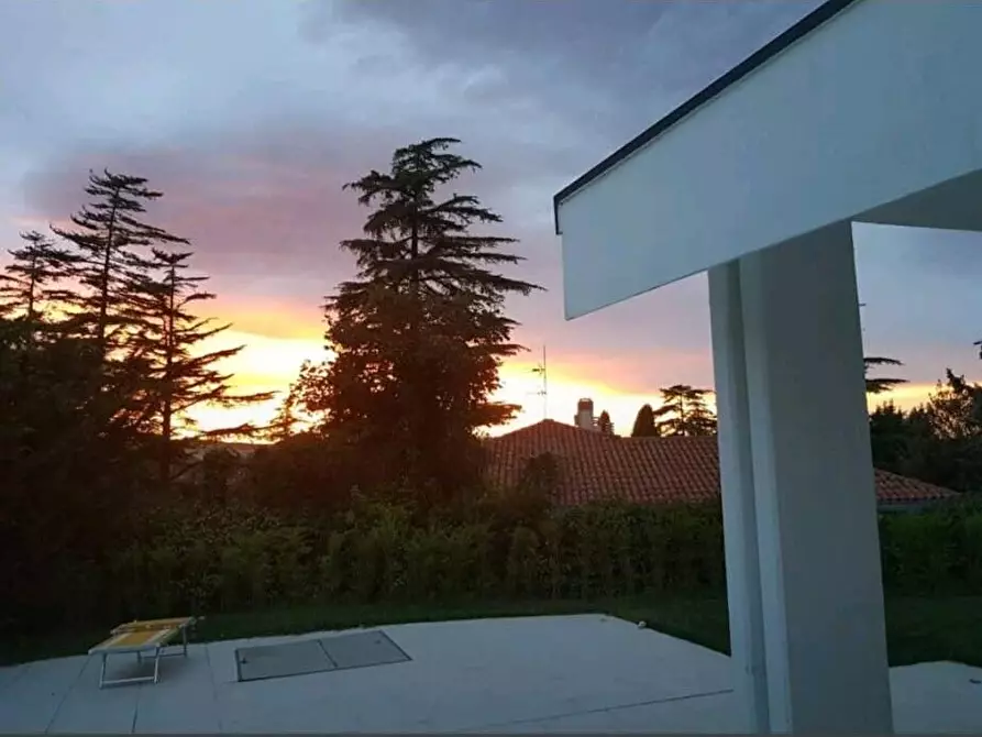 Immagine 4 di Villa in affitto  a Coriano