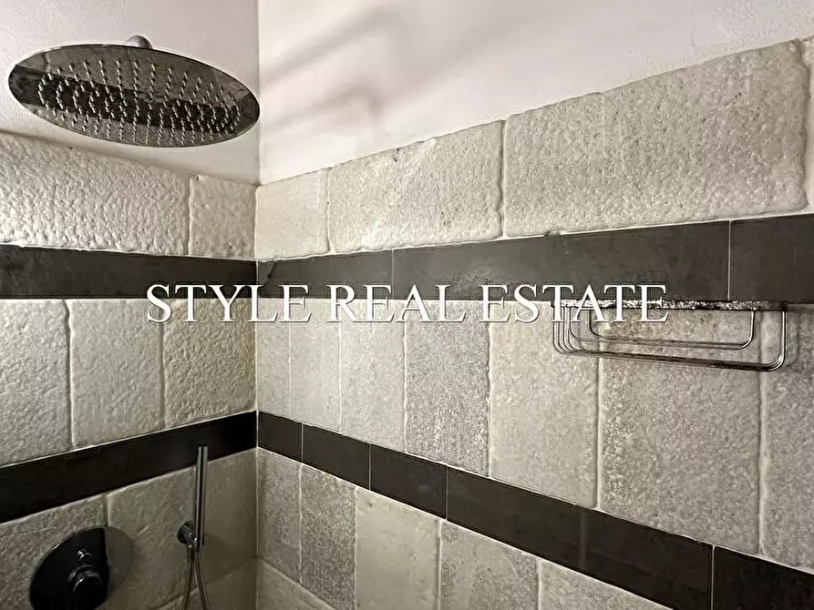 Immagine 14 di Appartamento in vendita  in VIA CASTELLO MANIACE a Siracusa