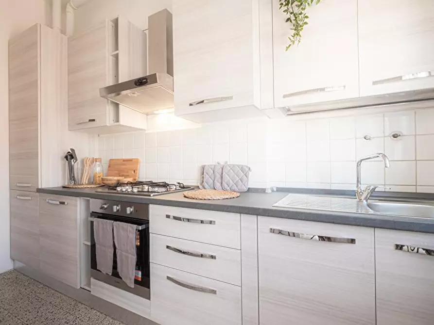 Immagine 3 di Stanza singola in affitto  a Vicenza