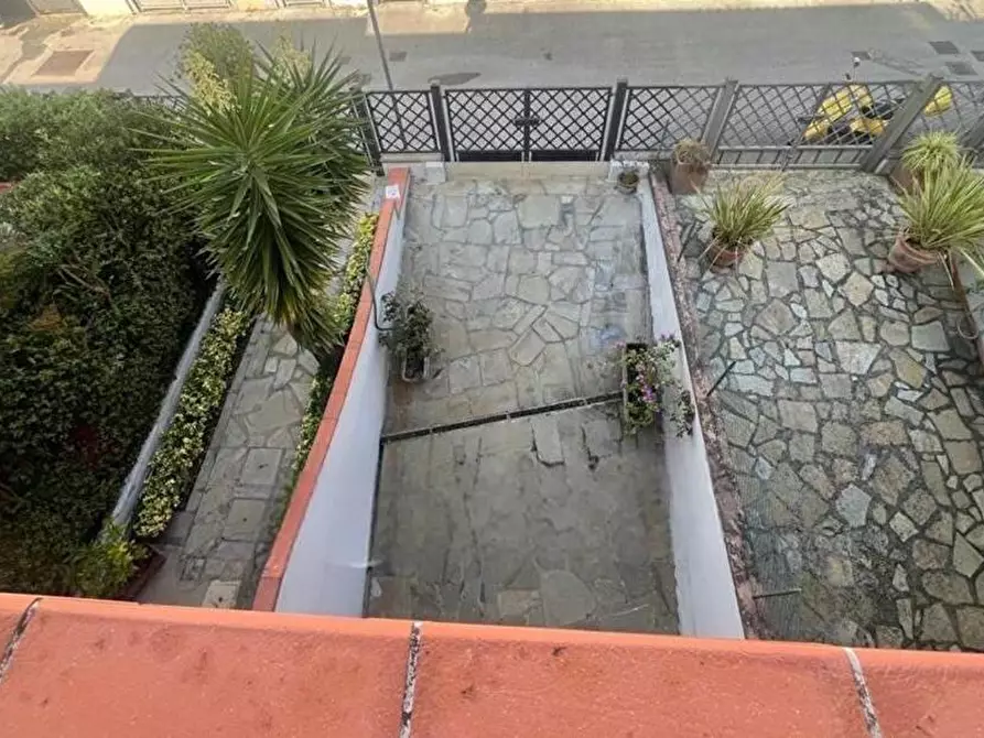 Immagine 21 di Villetta a schiera in vendita  a Forte Dei Marmi