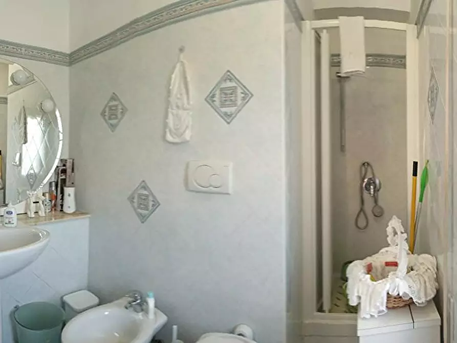 Immagine 24 di Casa semindipendente in vendita  in VIA APPIA NUOVA 1248 a Roma