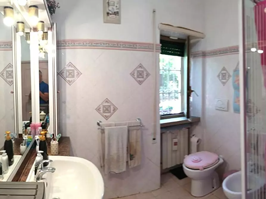 Immagine 16 di Casa semindipendente in vendita  in VIA APPIA NUOVA 1248 a Roma