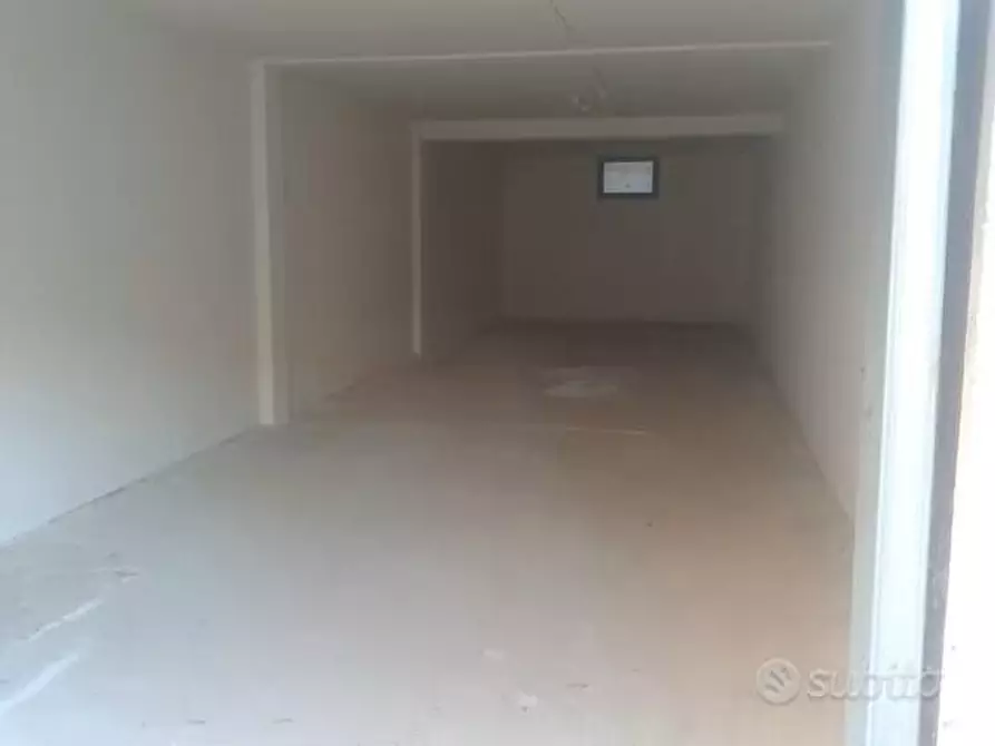 Immagine 1 di Deposito in affitto  in via Marco polo 1 a Soave