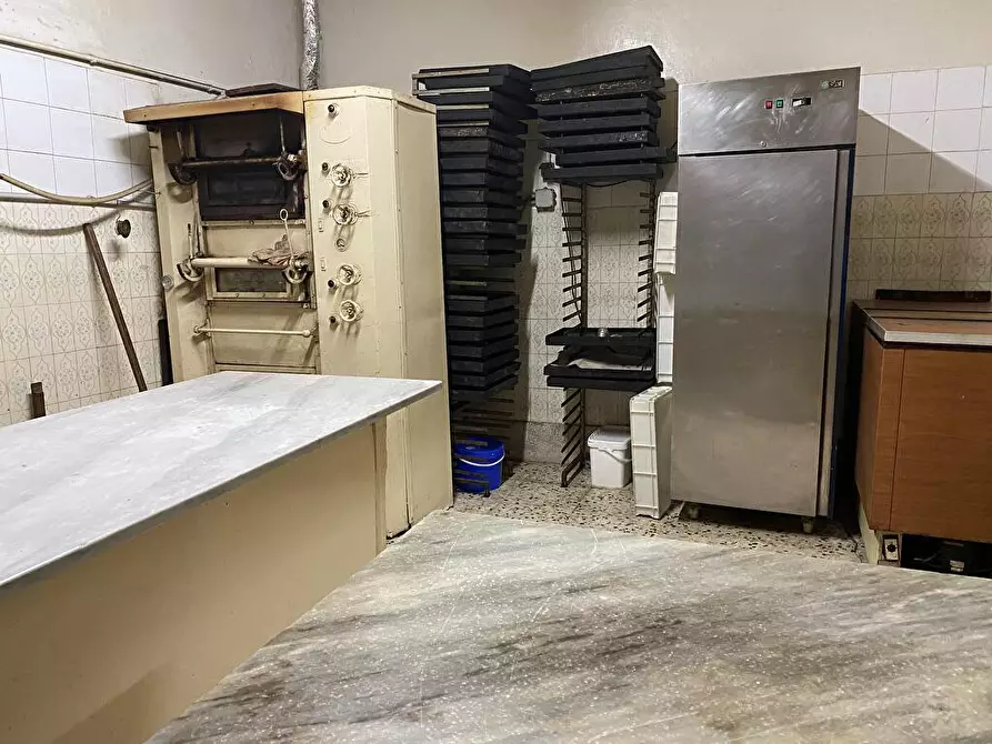 Immagine 3 di Negozio in affitto  in Via navarra 96 a Gela