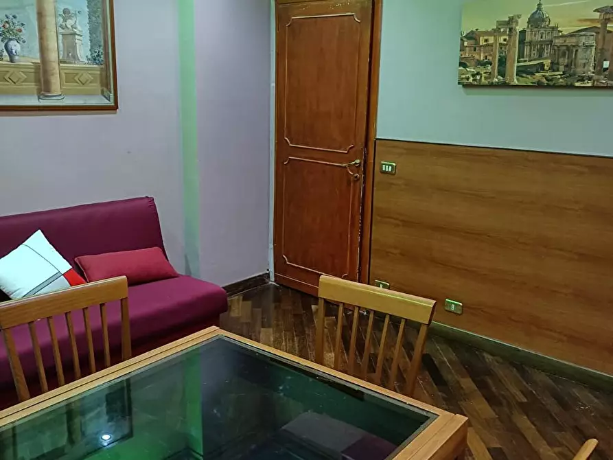 Immagine 3 di Abitazione tipica in affitto  in via Cassia 595 a Roma