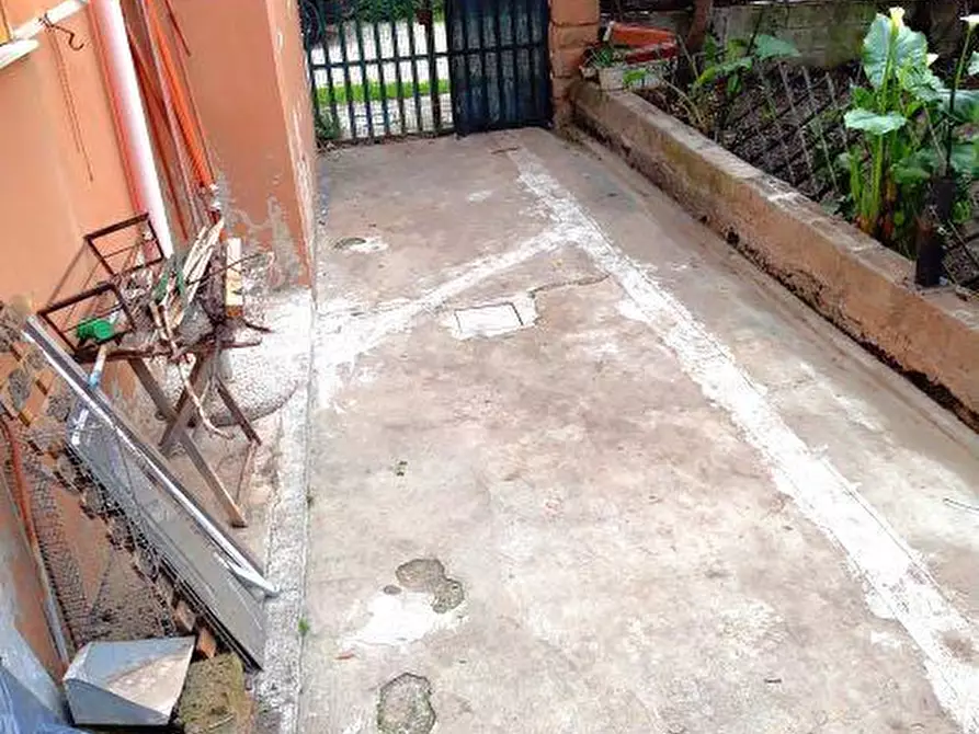 Immagine 5 di Quadrilocale in vendita  in VIA SCIACCALUGA 8 a Lavagna