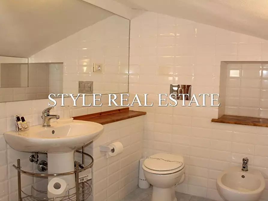 Immagine 3 di Appartamento in affitto  in Lungomare di Levante Elio Vittorini, Ortigia 54 a Siracusa