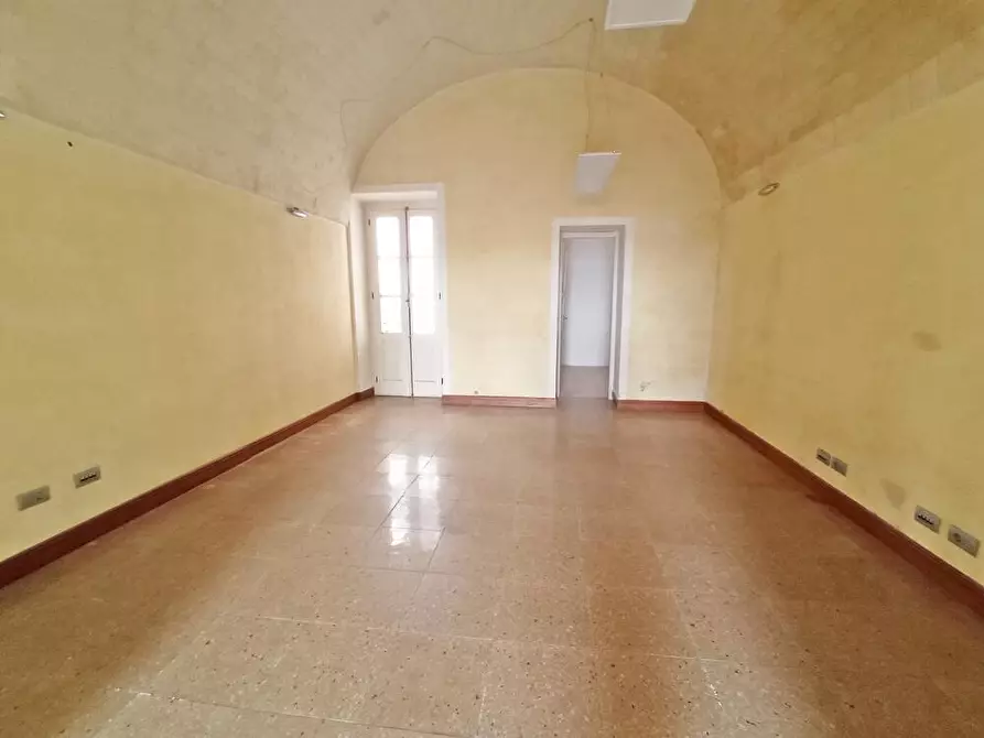 Immagine 6 di Palazzo in affitto  in Via Spano 11 a Sassari