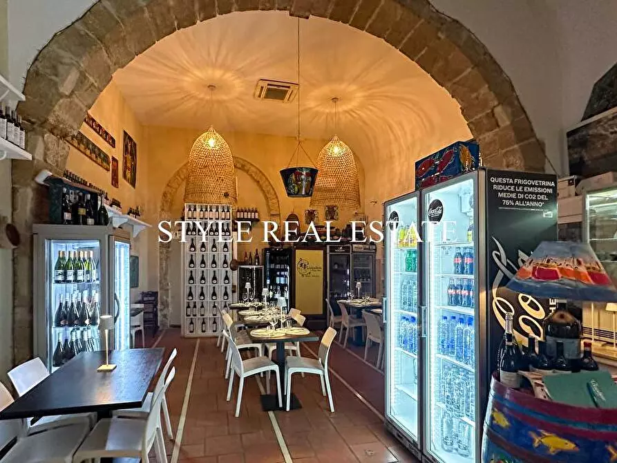 Immagine 8 di Bar / Ristorante in vendita  in Via Giuseppe Maria Capodieci 6 a Siracusa