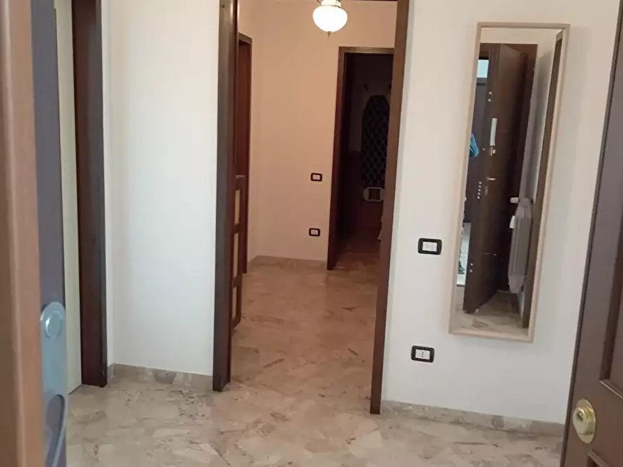 Immagine 5 di Stanza singola in affitto  a Firenze