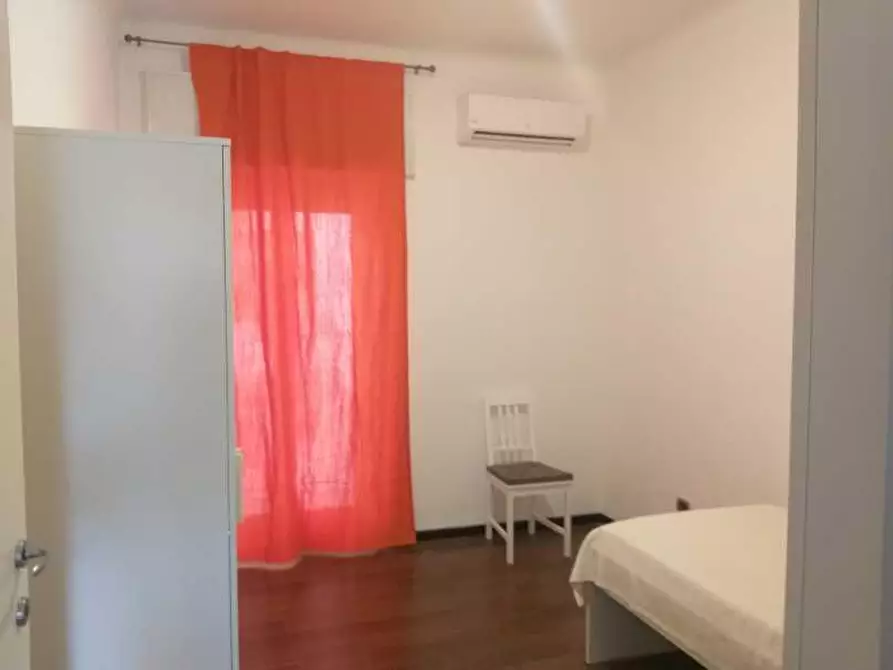 Immagine 6 di Appartamento in affitto  in VIA CRISPI 107 a Taranto