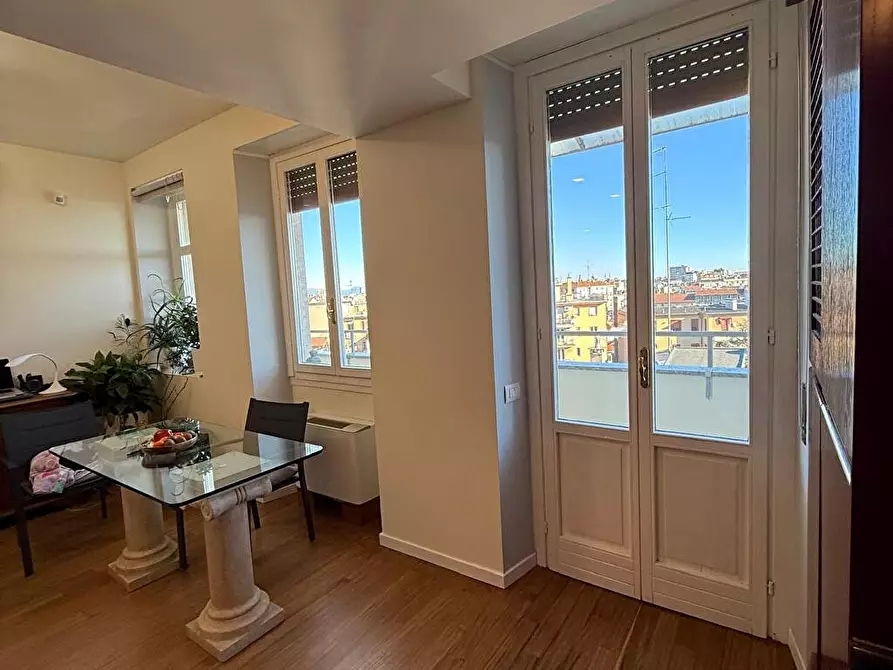 Immagine 12 di Abitazione tipica in vendita  a Milano