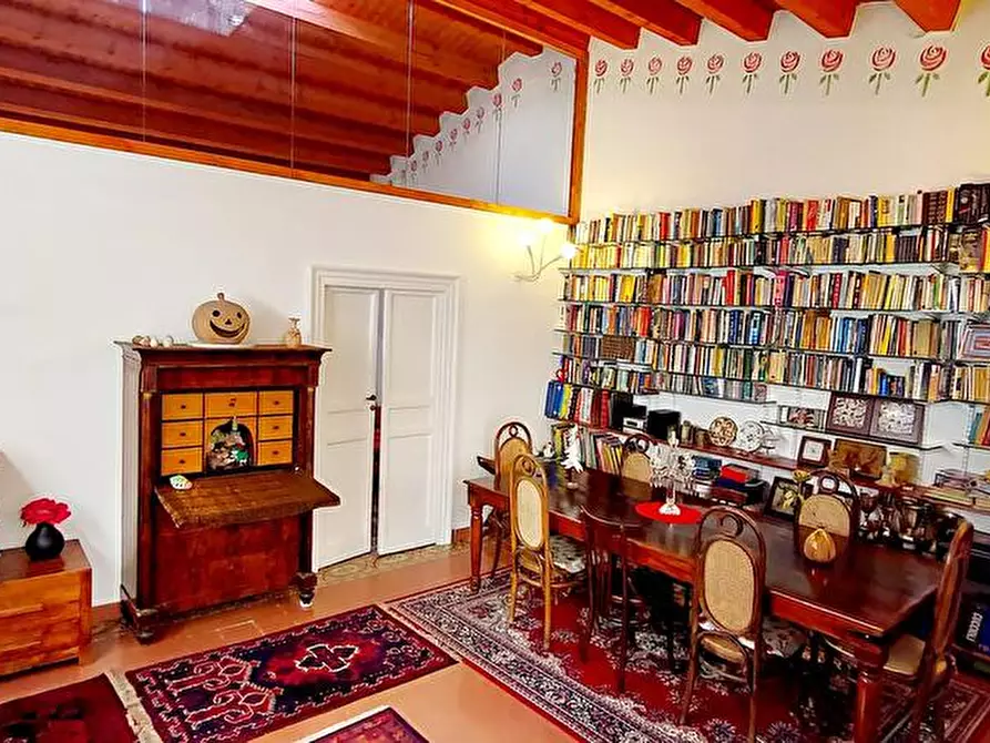 Immagine 14 di Camera in affitto  in Via Argenteria  19 a Palermo