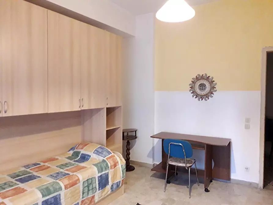 Immagine 6 di Affittacamere in affitto  in Viale Calabria  101 a Reggio Di Calabria