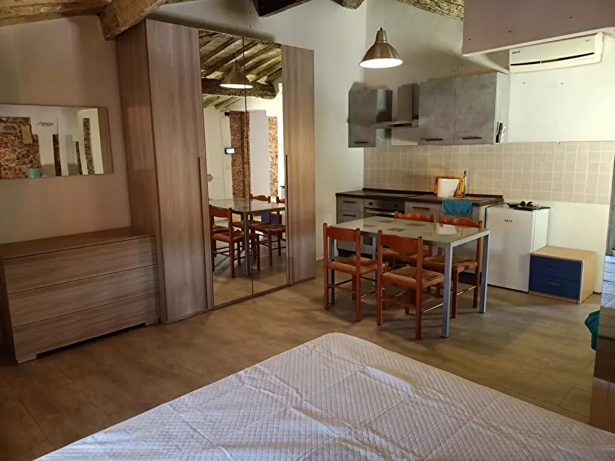 Immagine 9 di Abitazione tipica in affitto  in VIA BRIZZI 20 a Pescantina