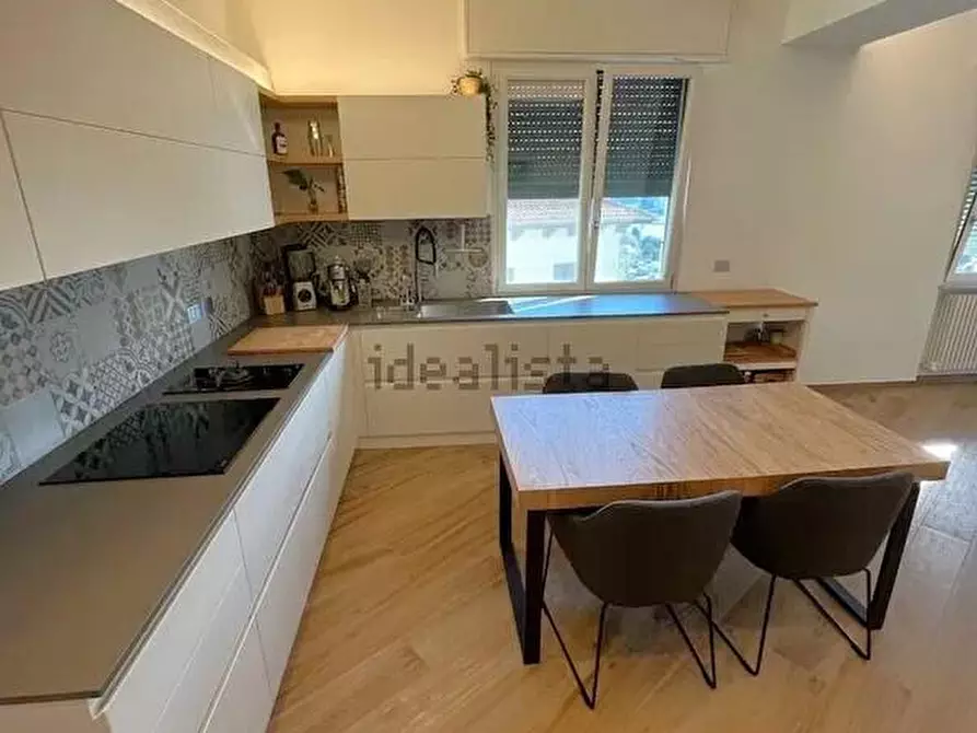 Immagine 3 di Appartamento in vendita  in VIA PRIVATA SAN ROCCO 60 a Rapallo