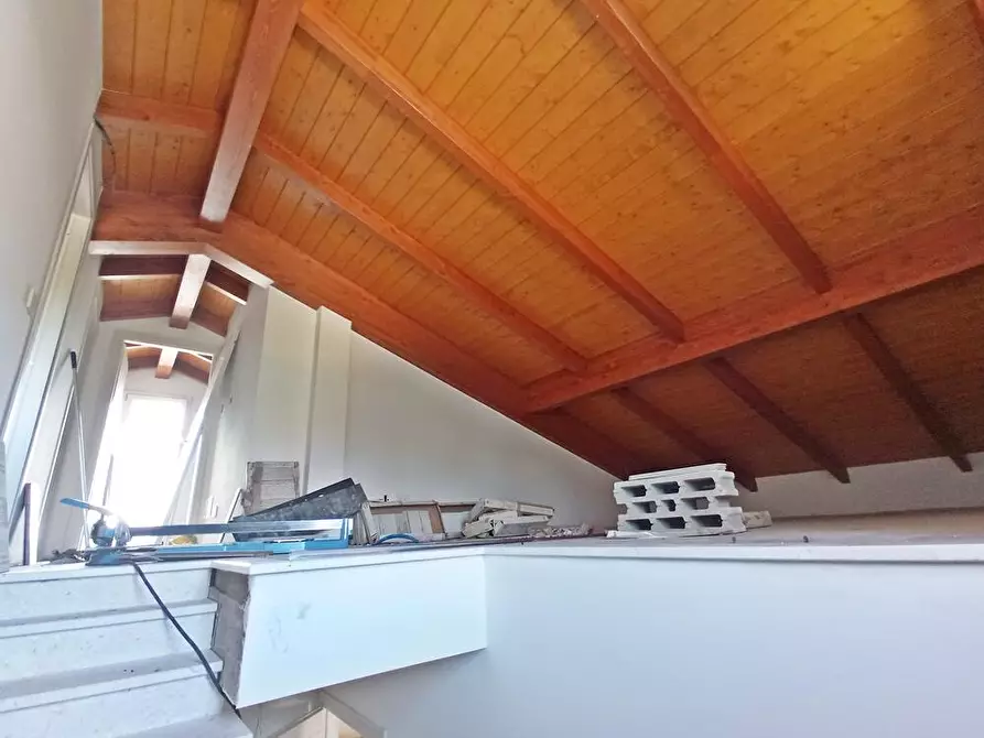 Immagine 12 di Villetta a schiera in vendita  in Via Milano snc a Sassari