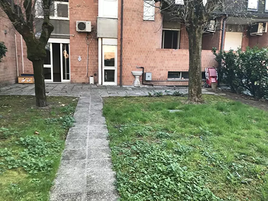 Immagine 2 di Stanza singola in affitto  in Via Copernico  34 a Modena