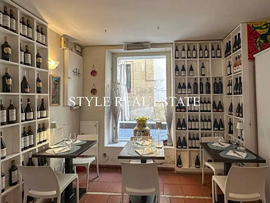 Immagine 35 di Bar / Ristorante in vendita  in Via Giuseppe Maria Capodieci 6 a Siracusa