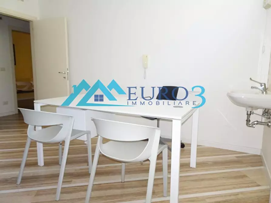 Immagine 4 di Ufficio in affitto  in brecciarolo 1 a Ascoli Piceno