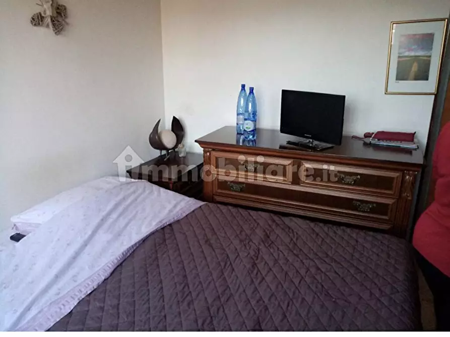 Immagine 5 di Affittacamere in affitto  a Novara