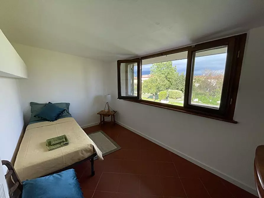Immagine 5 di Appartamento in affitto  a Massa