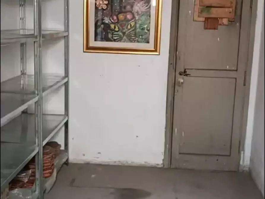 Immagine 1 di Cantina in affitto  in Via Luigi Ferretti 9 a Roma