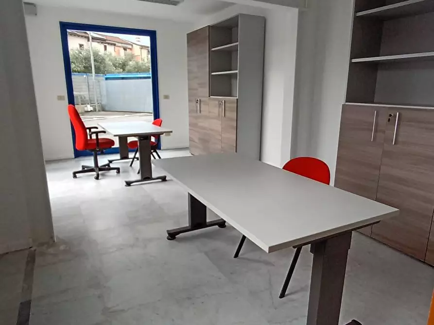 Immagine 2 di Ufficio in affitto  in Via delle Pianazze 74 a La Spezia