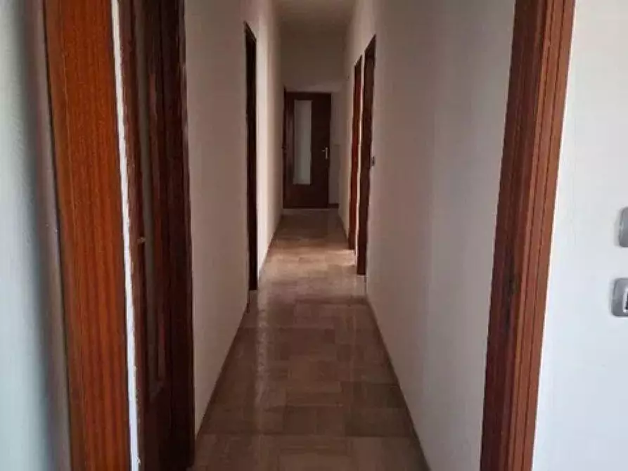 Immagine 11 di Attico in vendita  a Taranto