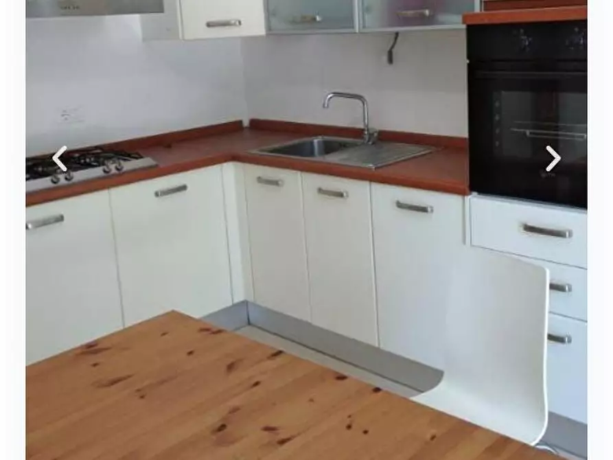 Immagine 4 di Camera in affitto  in Via massarotti  51 a Cremona