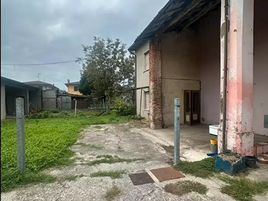 Immagine 1 di Casa indipendente in vendita  in vai Mameli 1 a Milzano