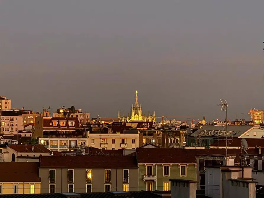 Immagine 3 di Abitazione tipica in vendita  a Milano