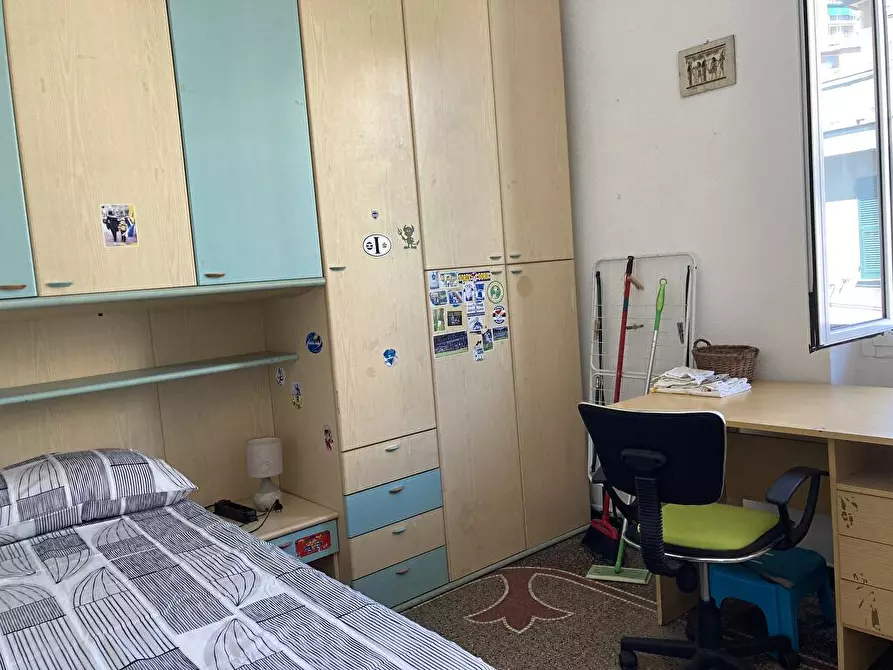 Immagine 10 di Appartamento in affitto  in VIA SAN BARTOLOMEO DEL FOSSATO a Genova