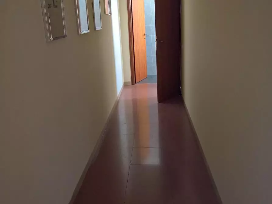 Immagine 3 di Appartamento in affitto  a Taranto