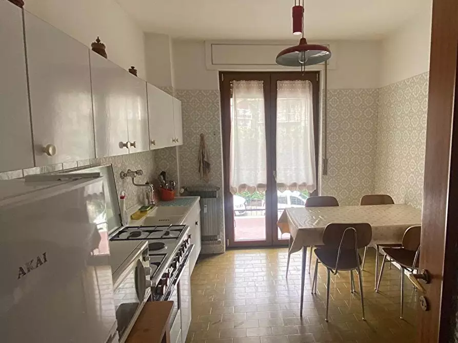 Immagine 2 di Appartamento in affitto  a Aosta