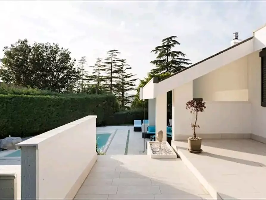 Immagine 20 di Villa in affitto  a Coriano