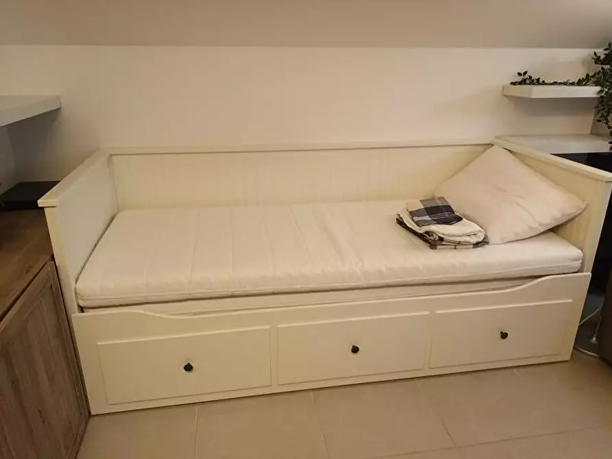 Immagine 12 di Monolocale in affitto  in via Castellammare 16 a Milano